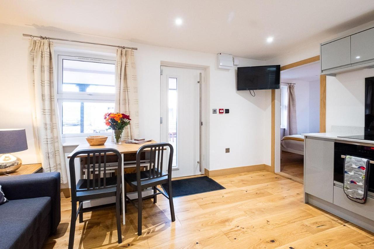 Three Tuns Apartments - Sycamore Pettistree Bagian luar foto