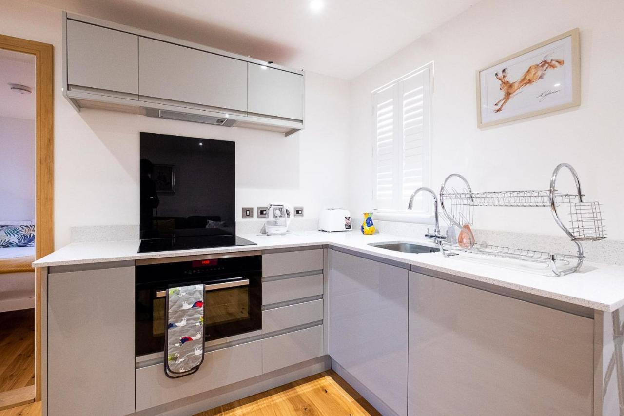 Three Tuns Apartments - Sycamore Pettistree Bagian luar foto